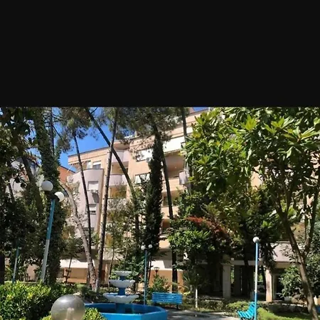 Apartamento Apratament Kledi