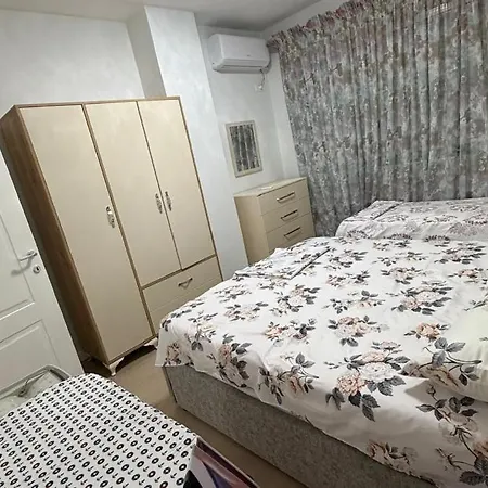 Apartamento Apratament Kledi